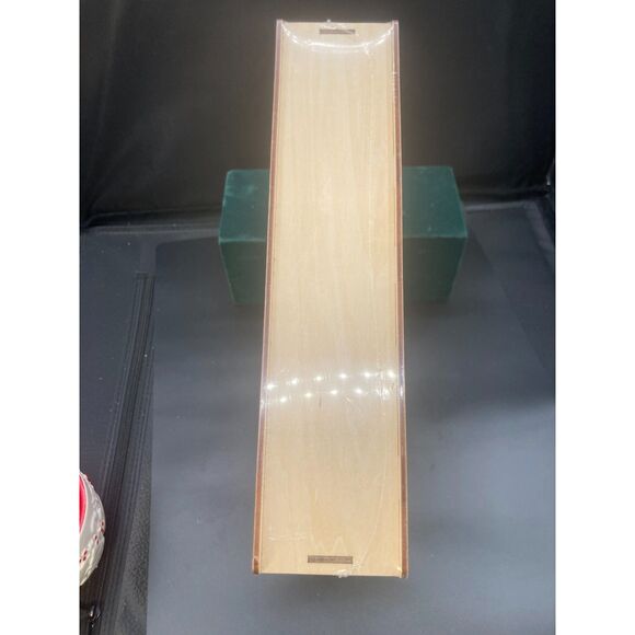 NEW Wooden 500 Piece Puzzle Atlanta Braves Baseball 50cm x 50 cm Iconic Puzzles - Picture 3 of 3